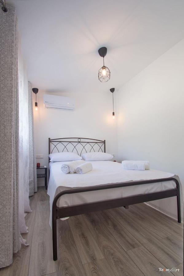 Oresti'S Villa Near Airport & Beach Artemida  Dış mekan fotoğraf