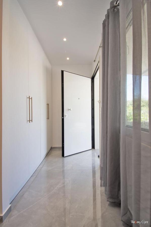Oresti'S Villa Near Airport & Beach Artemida  Dış mekan fotoğraf